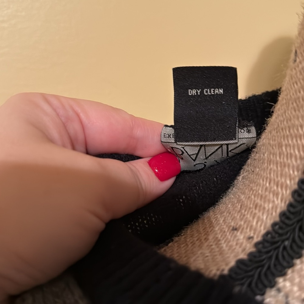 Jos A Bank sweater - Picture 10 of 11